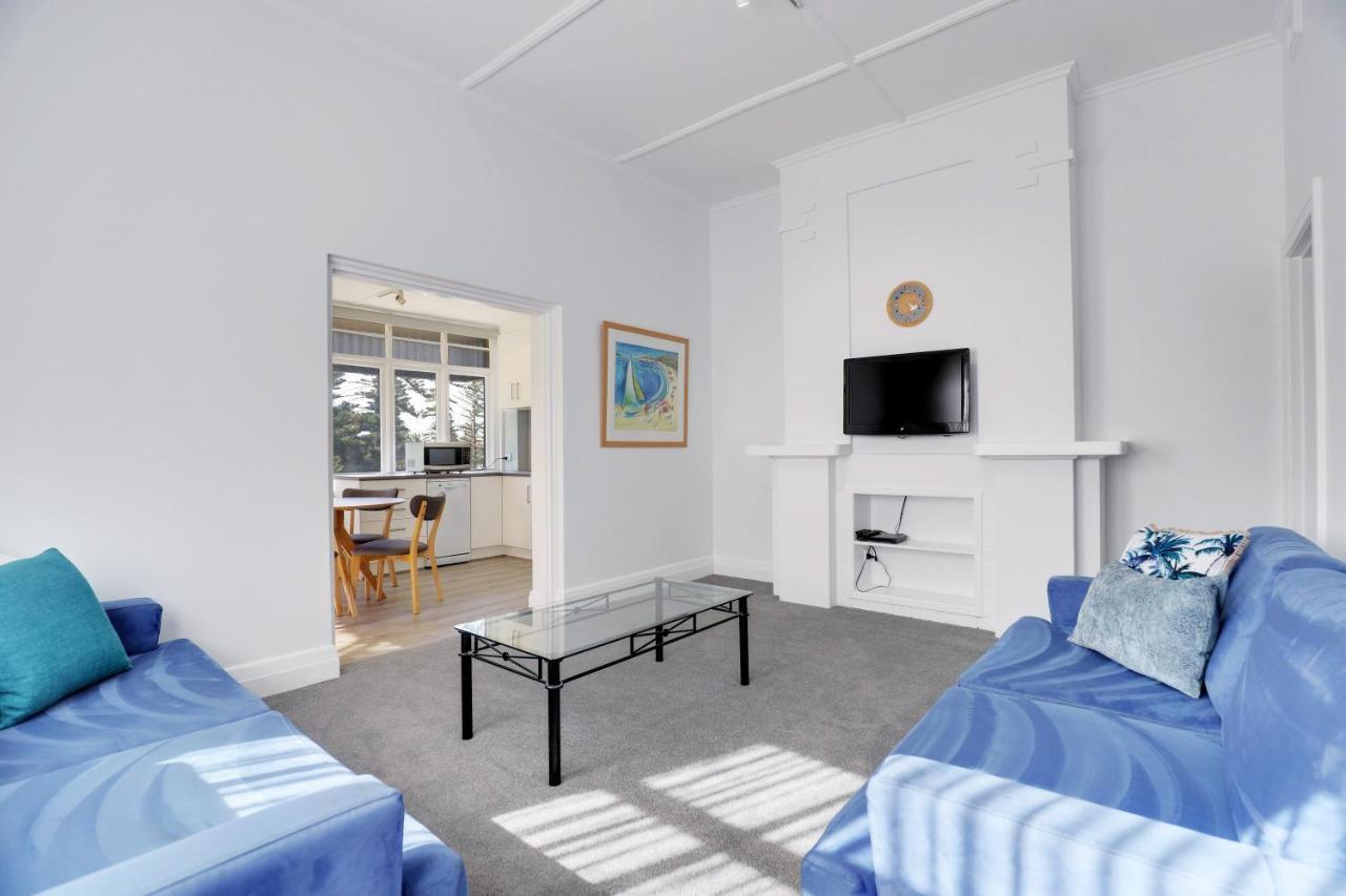 Bayview Apartments Glenelg Adelaide Exterior photo